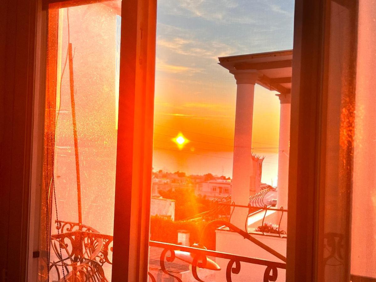 Casa Dora Bed & Breakfast Анакапри Екстериор снимка