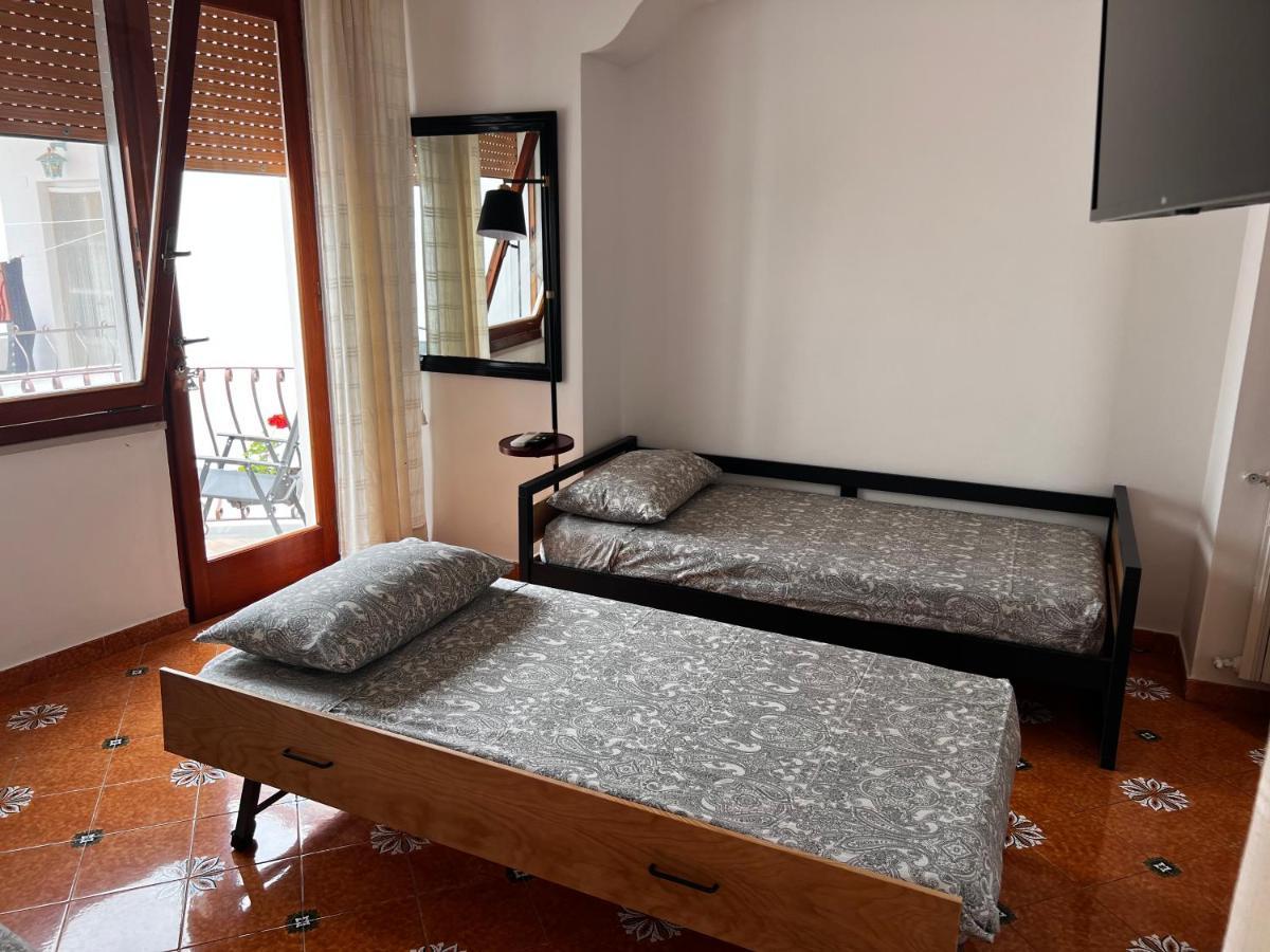 Casa Dora Bed & Breakfast Анакапри Екстериор снимка