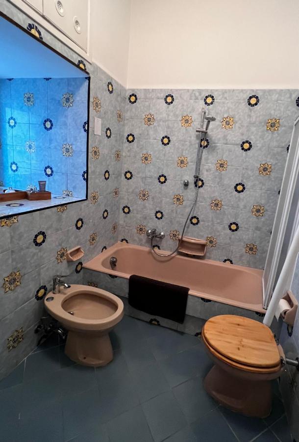 Casa Dora Bed & Breakfast Анакапри Екстериор снимка